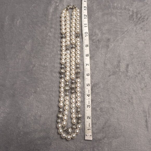 Vintage Faux Pearl Rhinestone Double-Strand Necklace Bow Clasp Imperfect - Picture 6 of 6